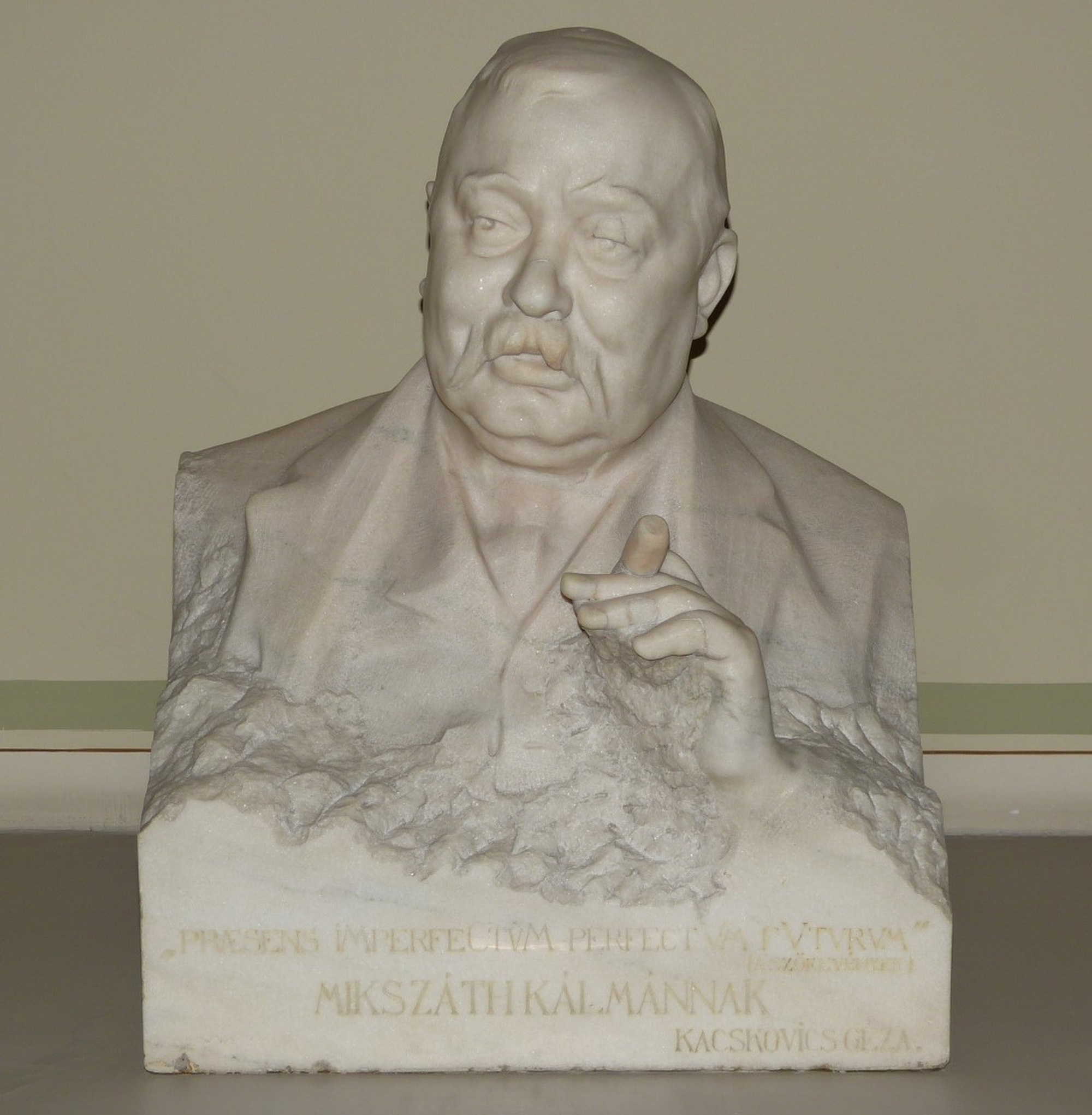 Mikszáth Kálmánt az Akadémia tagjává választják