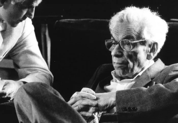 Erdős Pál matematikus Wolf-díjat kap
